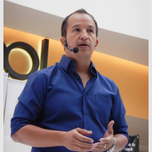Oscar Cayetano López Vélez